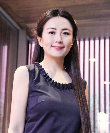 演员杨童舒,从荧幕女神到实力派演员的蜕变之路